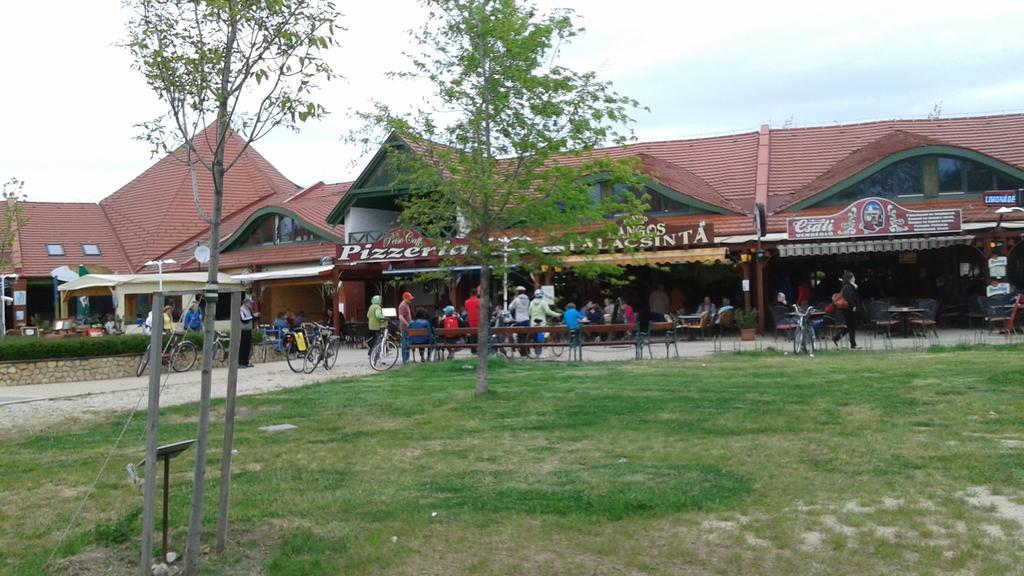 Napsugar Nyaralo Villa Fonyod Ngoại thất bức ảnh